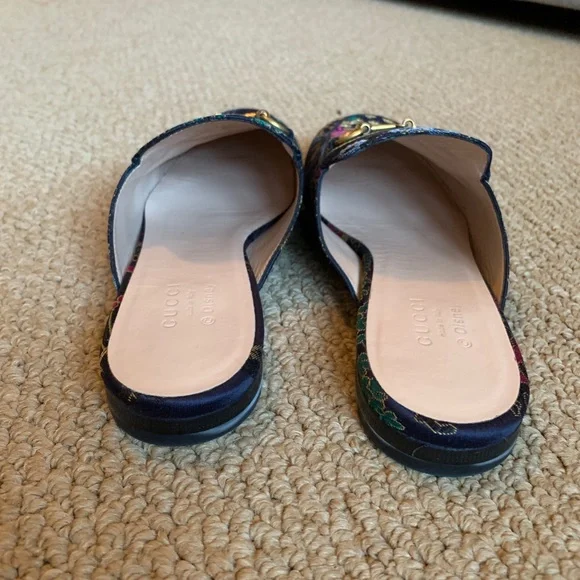 Gucci Navy Blue Disney Donald Duck Mules - RARE FIND - Picture 6 of 8
